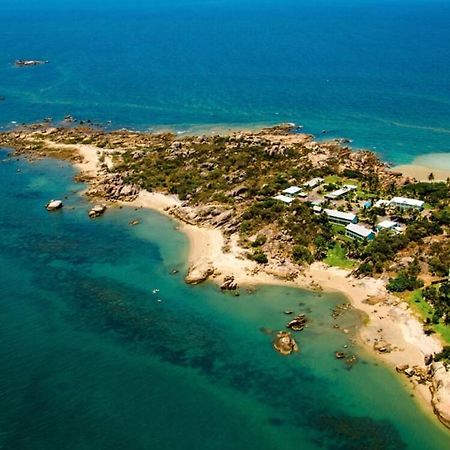 Whitsunday Sands Resort Боуен Екстериор снимка