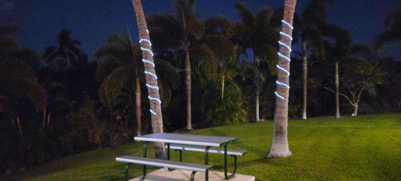 Whitsunday Sands Resort Боуен Екстериор снимка