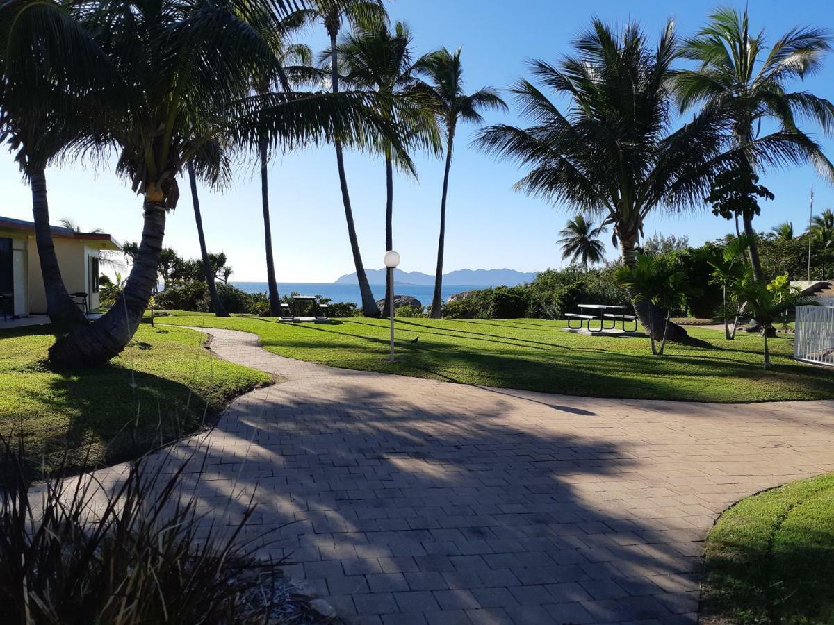 Whitsunday Sands Resort Боуен Екстериор снимка