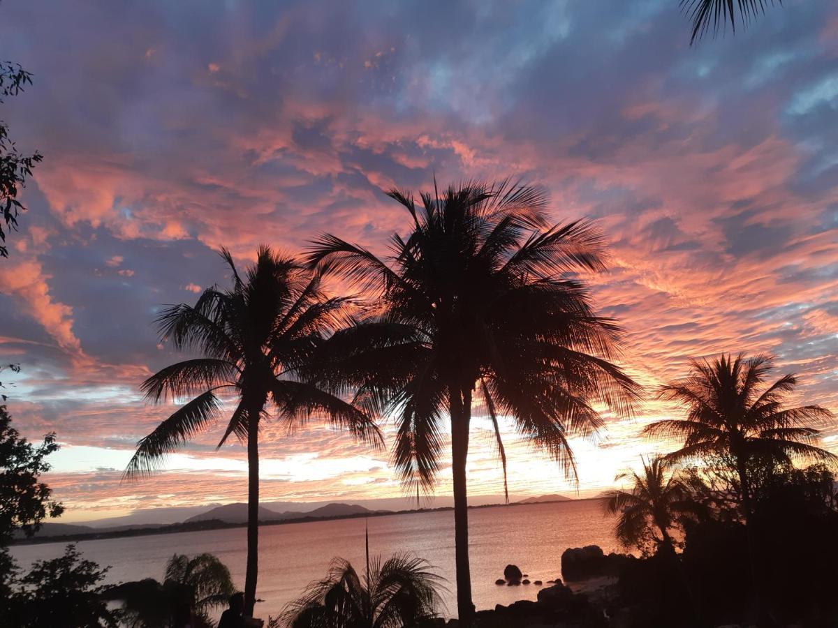 Whitsunday Sands Resort Боуен Екстериор снимка